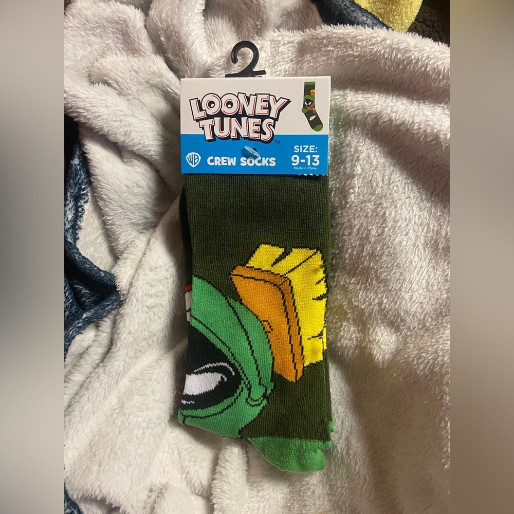 Warner Bros. Looney Tunes Marvin the Martian Green and Gold Socks